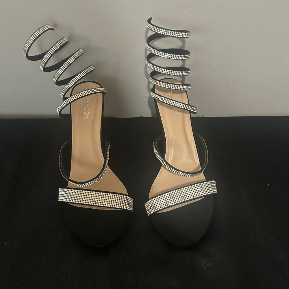 Top moda Black Strappy Women's Shoes